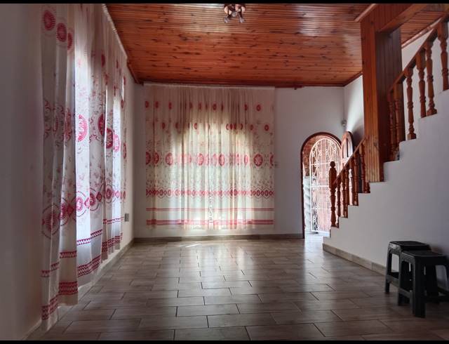 5 BEDROOM HOUSE FOR SALE IN NORTHDALE